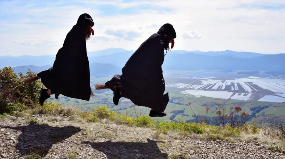 Coprnici letita s Slivnice.